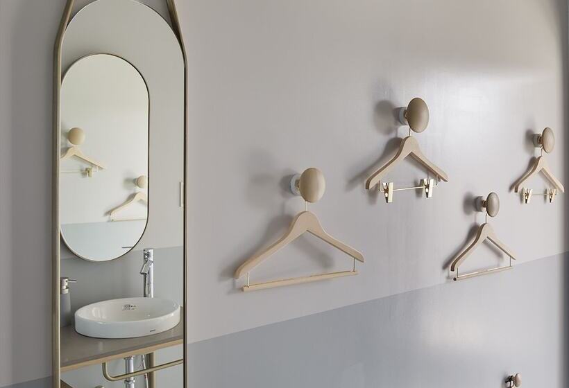 Номер Стандарт, Anteroom Naha