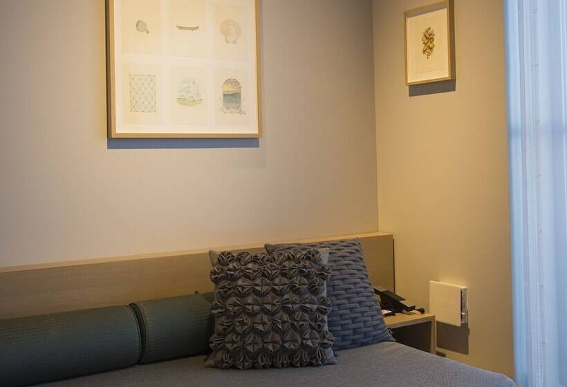 Номер Superior, Anteroom Naha