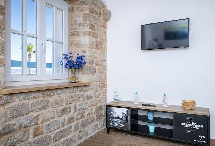 带海景及1个卧室的复式公寓, Villa Riva