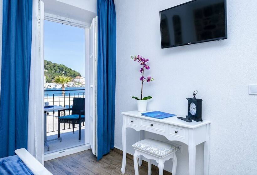 Апартаменты Deluxe 1 Спальня Вид на Море, Villa Riva
