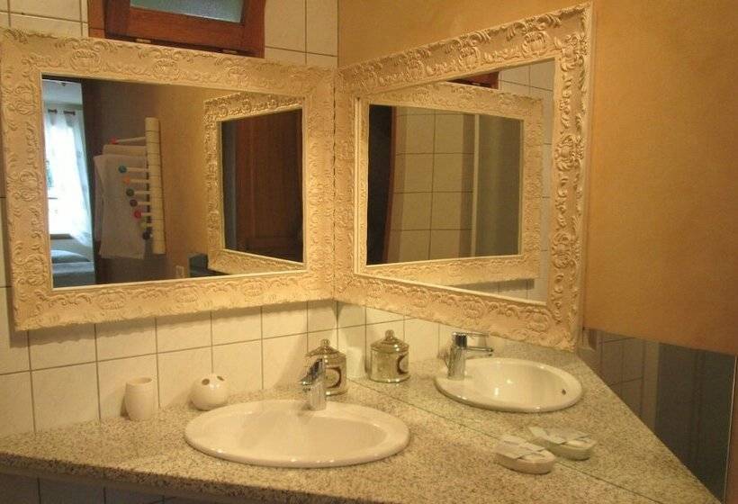 标准间, Le Champ Du Pré