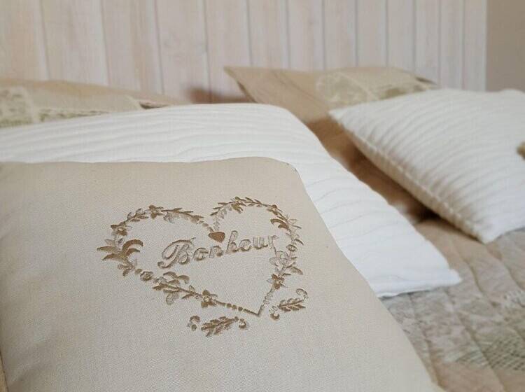 家庭间, Le Champ Du Pré