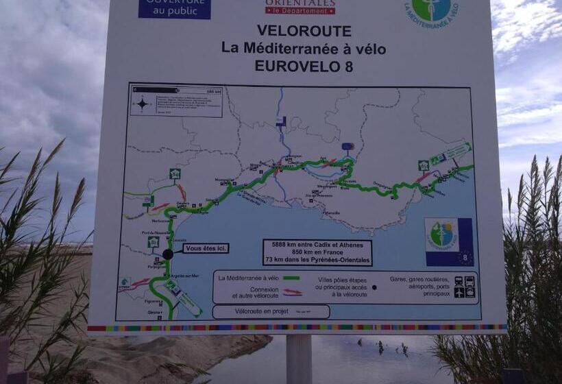 家庭套房, Chambre D'hôtes Du Mas Julianas