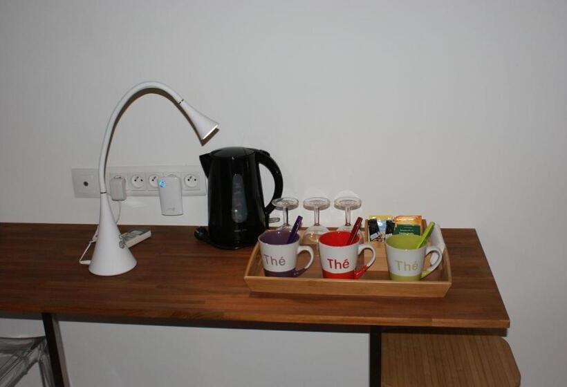 家庭套房, Chambre D'hôtes Du Mas Julianas