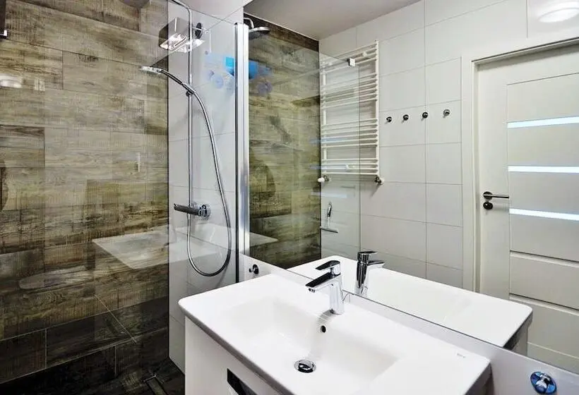 2-Bedroom Classic Apartment, Balticon Polanki Park