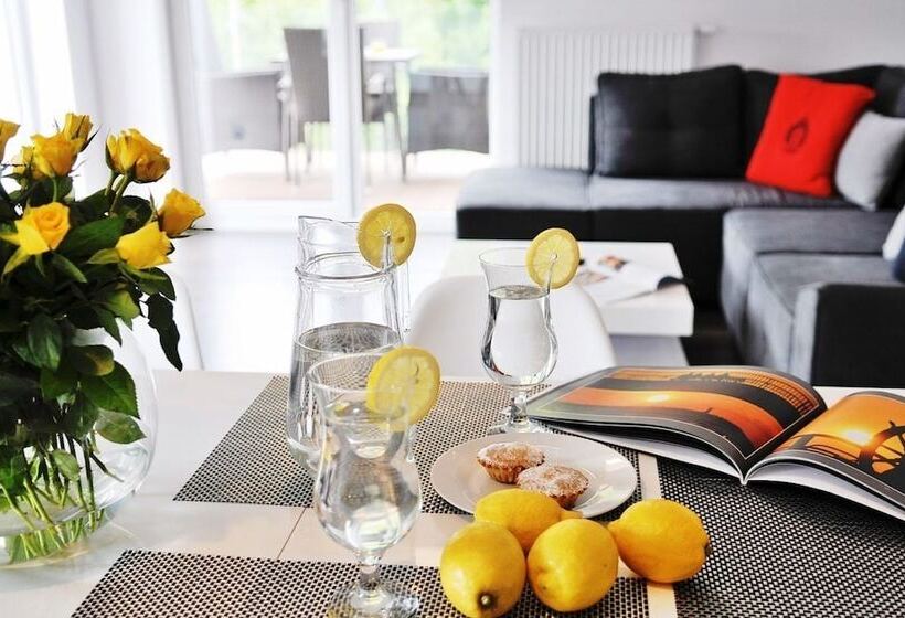 2-Bedroom Classic Apartment, Balticon Polanki Park