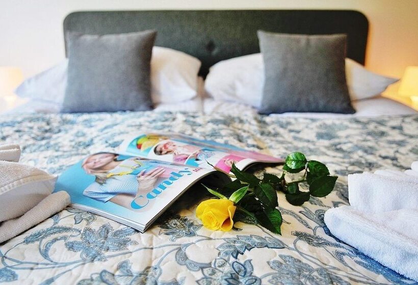 2-Bedroom Classic Apartment, Balticon Polanki Park