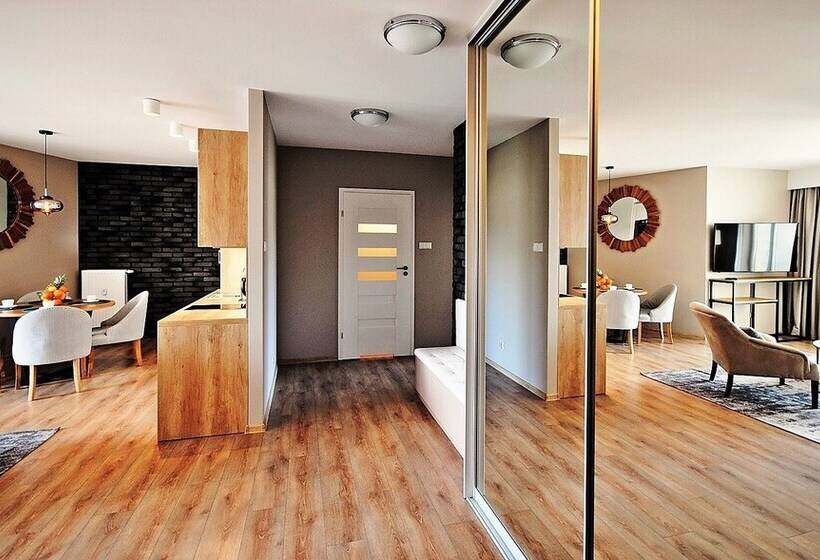 דירת חדר, Balticon Polanki Park