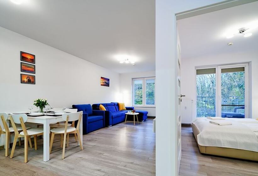 2-Bedroom Classic Apartment, Balticon Polanki Park