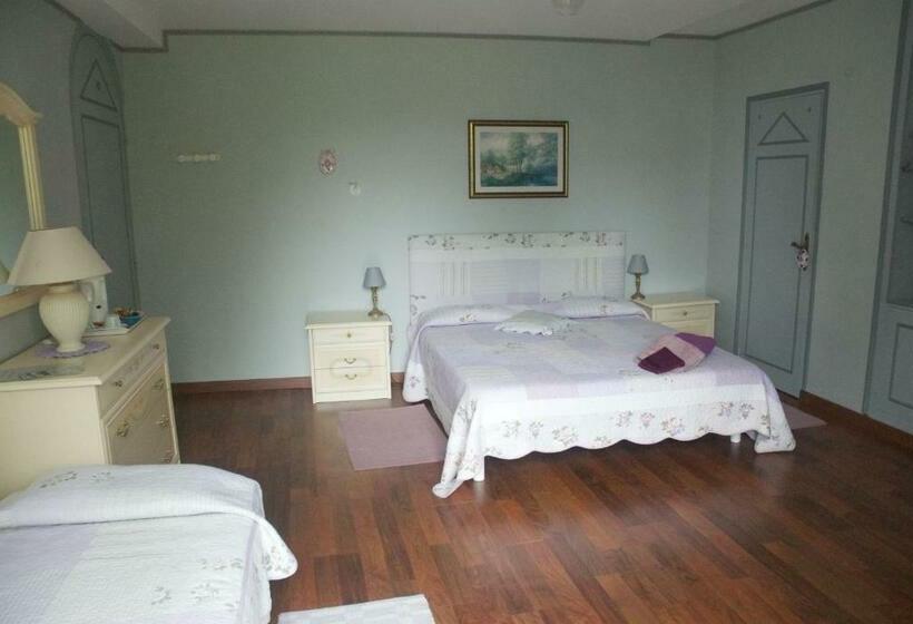 컴포트 트리플 룸, Le Clos Des Cedres B&b