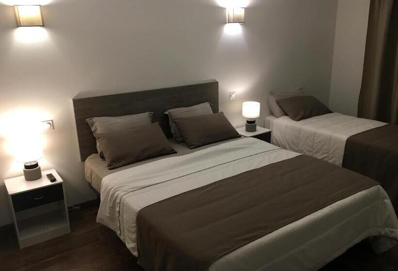 デラックスルーム, Hôtel Restaurant Mas Del Gall