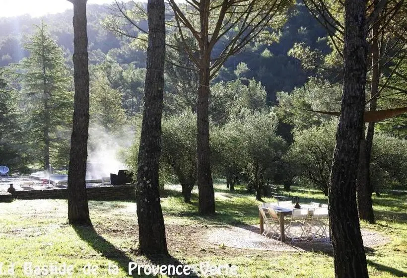 プールビュースタンダードルーム, La Bastide De La Provence Verte, Chambres D Hôtes