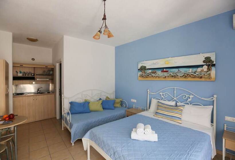 חדר סטודיו סטנדרד, Kastro