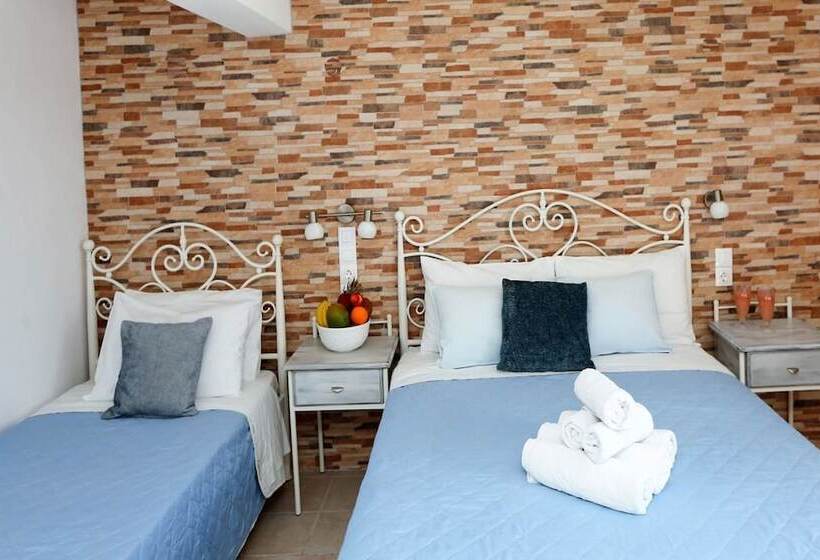 חדר סטודיו סטנדרד, Kastro