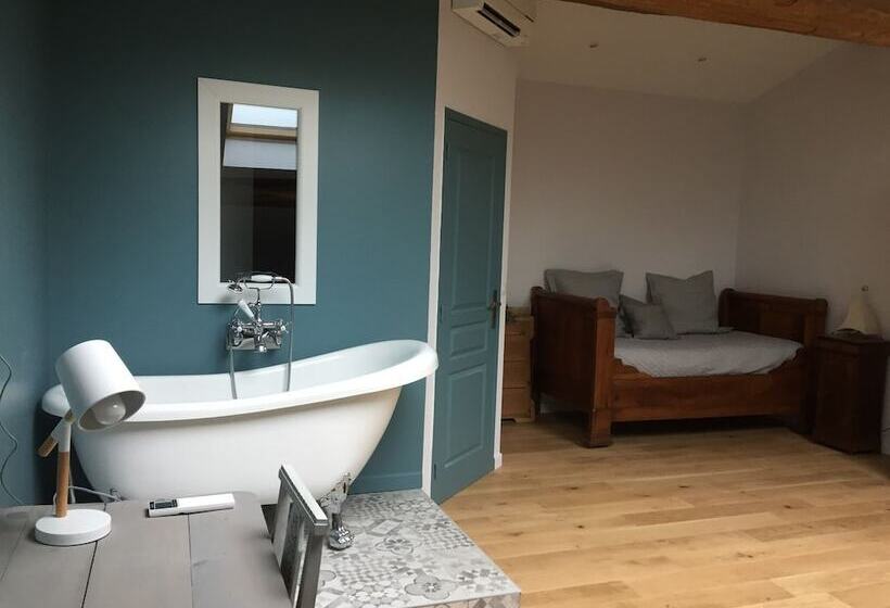 غرفة قياسية ثلاثية, La Garoffe