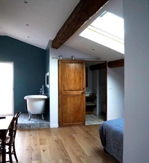 غرفة قياسية, La Garoffe