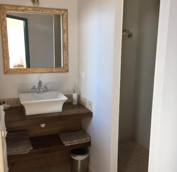 غرفة قياسية ثلاثية, La Garoffe