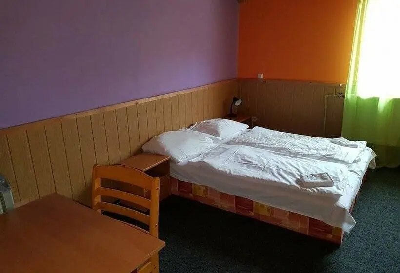 スタンダードルーム, Penzion šatovské Lípy