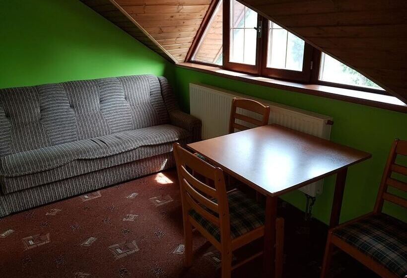 スタンダードルーム, Penzion šatovské Lípy