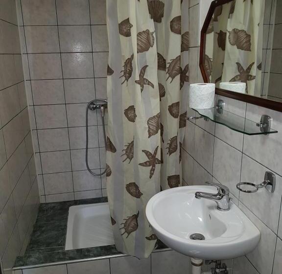 スタンダードルーム, Penzion šatovské Lípy