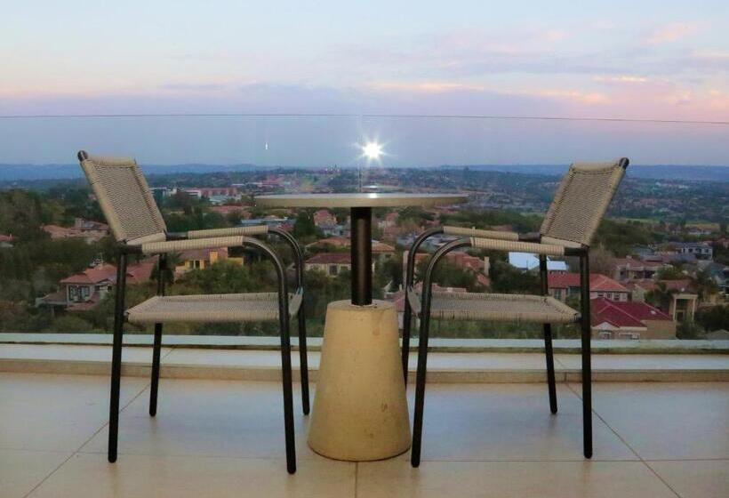 חדר סופריור, Blueberry Hill