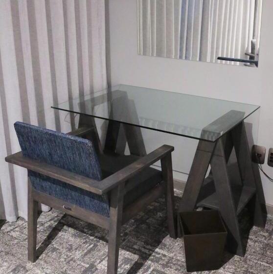 חדר סופריור, Blueberry Hill