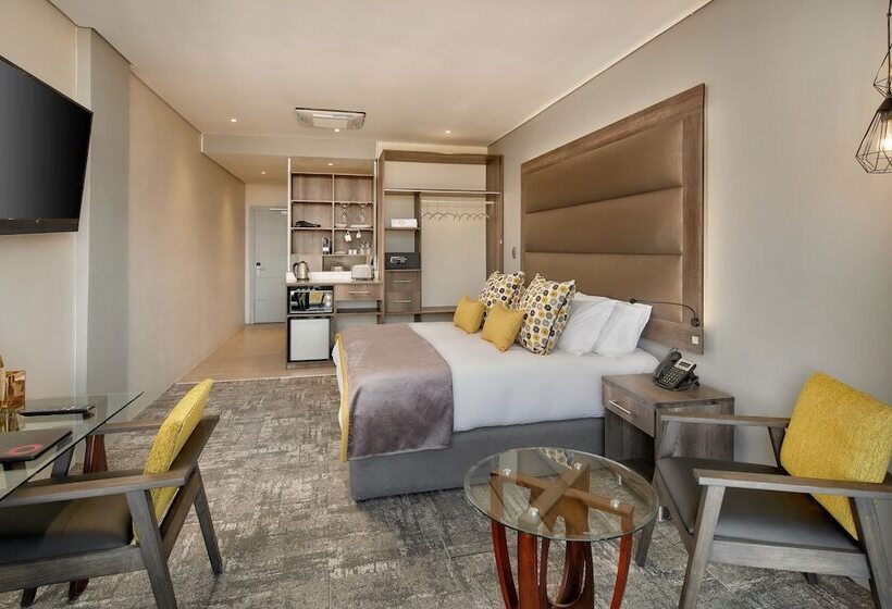 חדר סופריור, Blueberry Hill