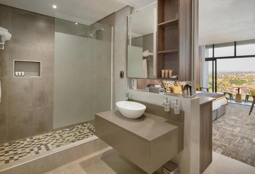 חדר סופריור, Blueberry Hill