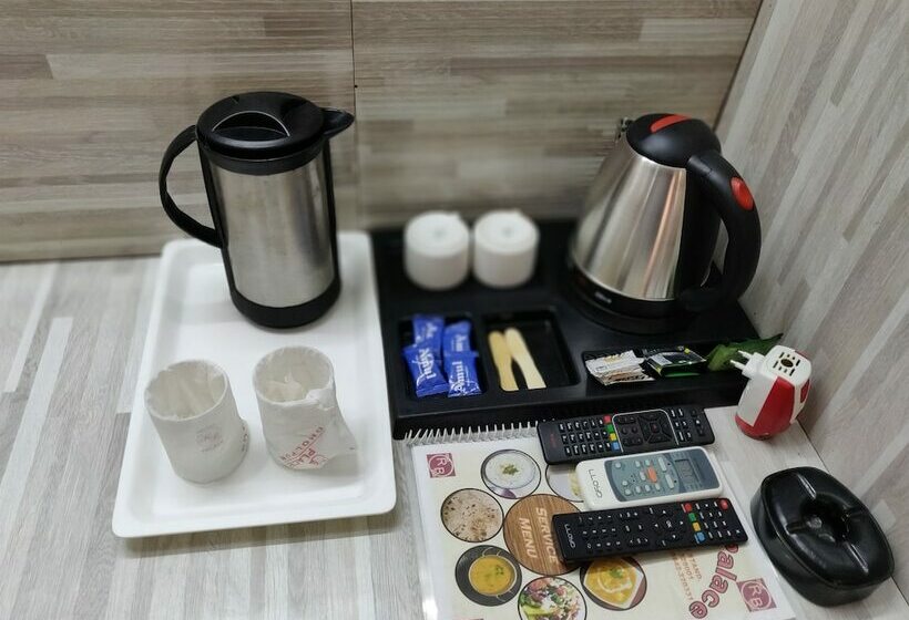 غرفة ديلوكس, Rb Palace