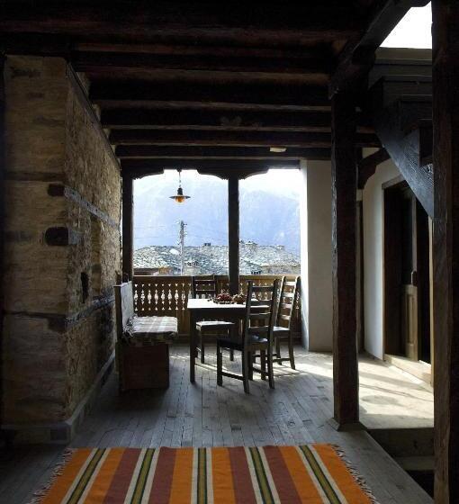 Номер Стандарт, Bazoteva House