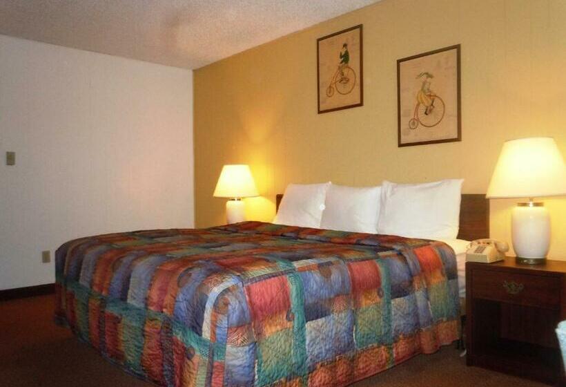 キングサイズベッドのスタンダードルーム, Red Lion Inn & Suites Yakima