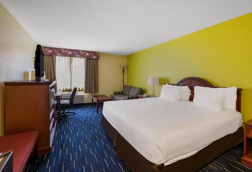 Люкс Кровать Кинг, Americas Best Value Sandman Inn