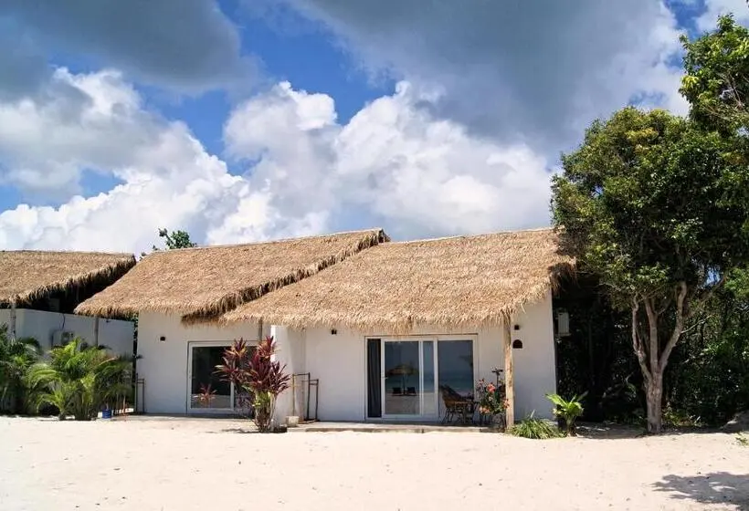 اتاق لوکس, The Secret Garden Koh Rong