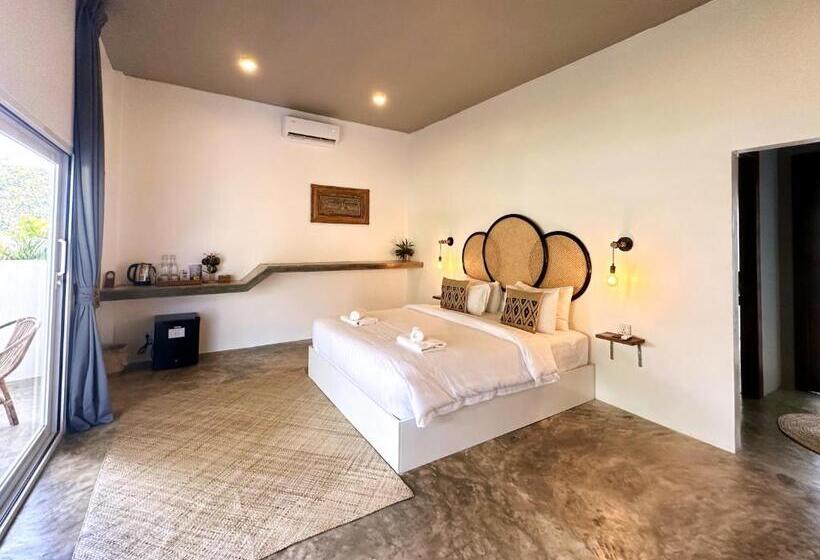 غرفة ديلوكس عائلية, The Secret Garden Koh Rong