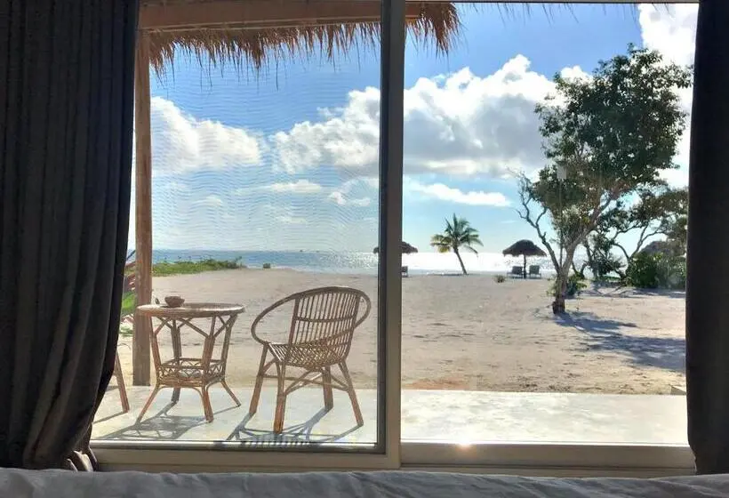 اتاق لوکس, The Secret Garden Koh Rong