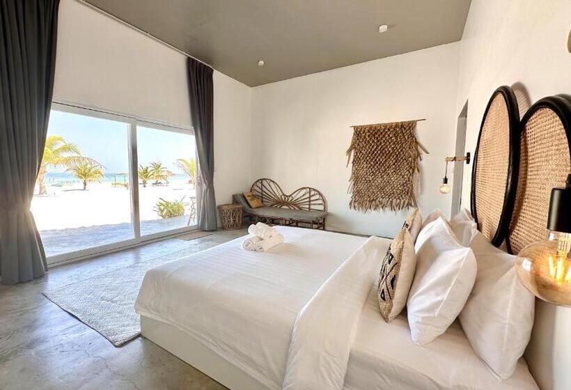 غرفة سوبيريور سرير كينج, The Secret Garden Koh Rong