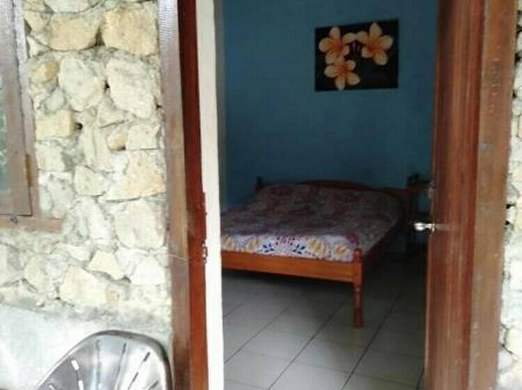 اتاق استاندارد با سرویس بهداشتی مشترک, Bagus Bay Homestay