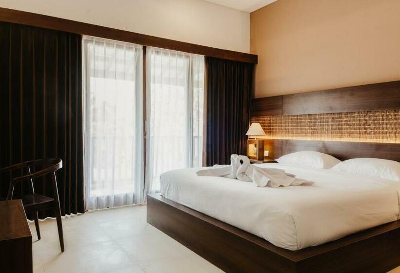 חדר סטנדרט עם מרפסת, Ratan Uluwatu Hotel And Villas