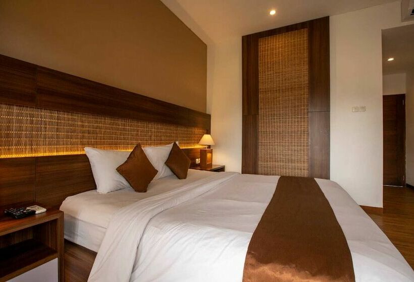 חדר סטנדרט עם מרפסת, Ratan Uluwatu Hotel And Villas