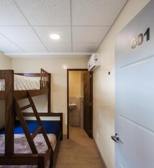 基本间, Airport Inn Managua