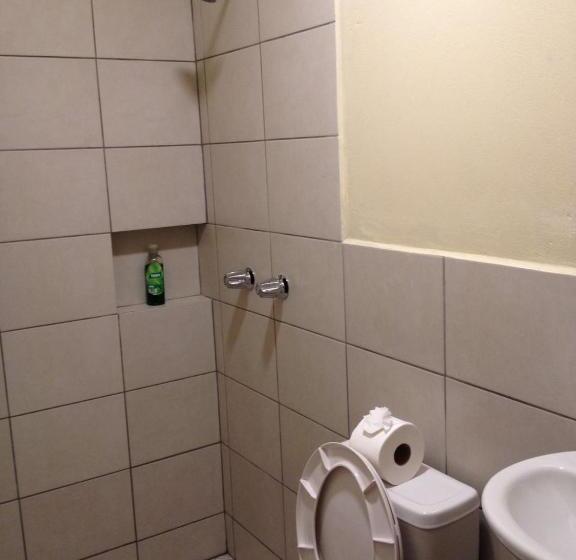 标准间, Airport Inn Managua