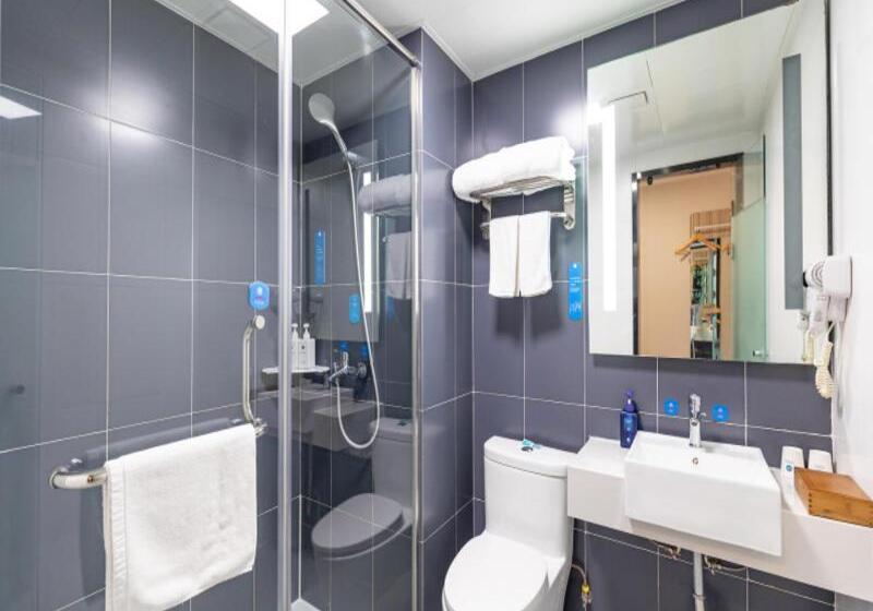 Номер Стандарт, Hanting  Xuzhou Tongshan Wanda Plaza