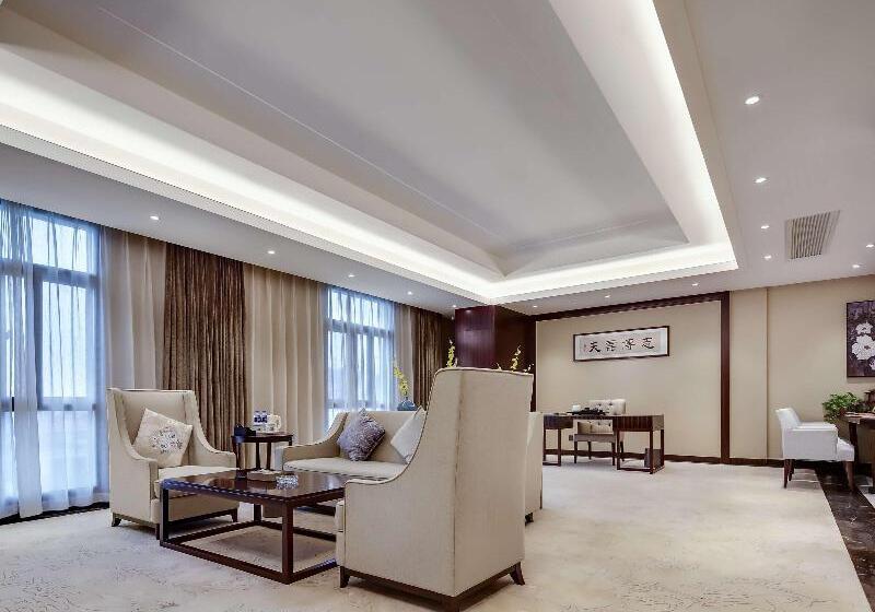 Номер Deluxe, Hanting Zhengzhou East Haihang Road