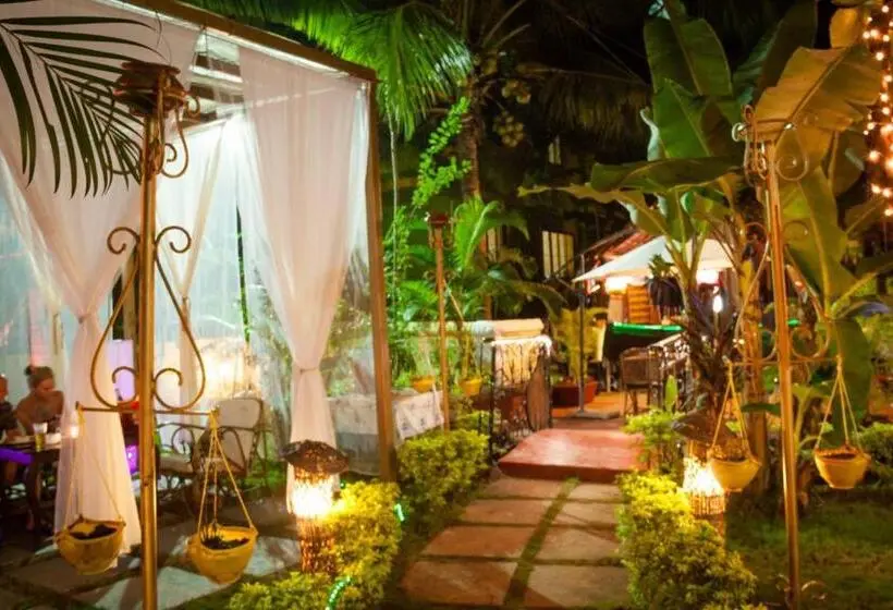 デラックスルーム, Shivers Oasis Luxury Boutique Resort