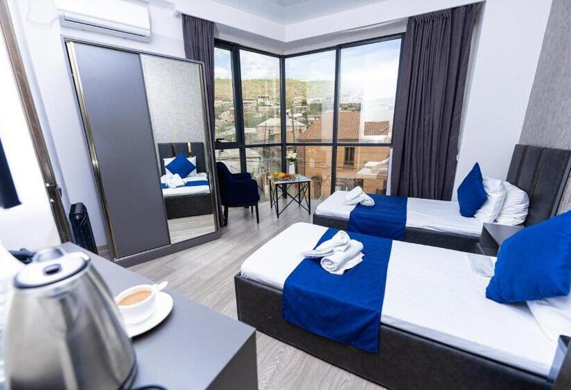 اتاق سوپریور, Nuryan Hotel Yerevan