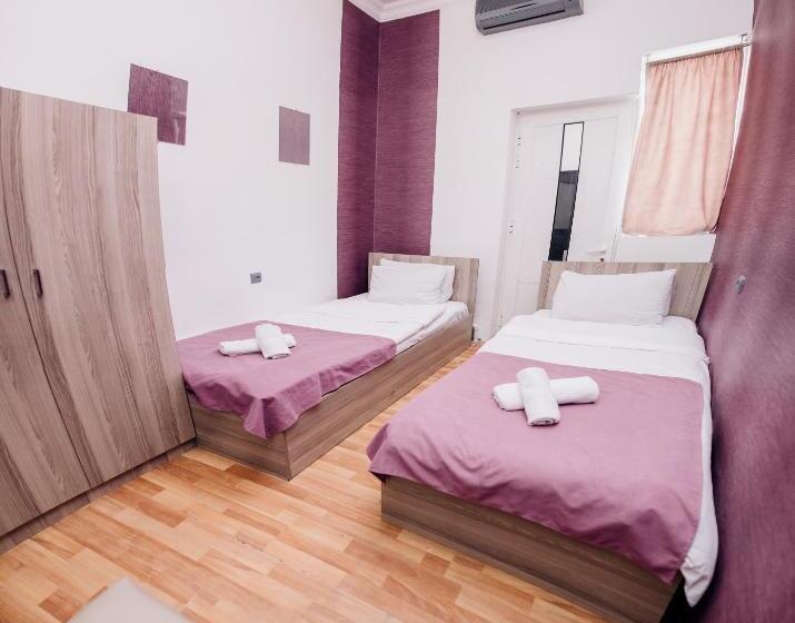 اتاق استاندارد با بالکن, Nuryan Hotel Yerevan