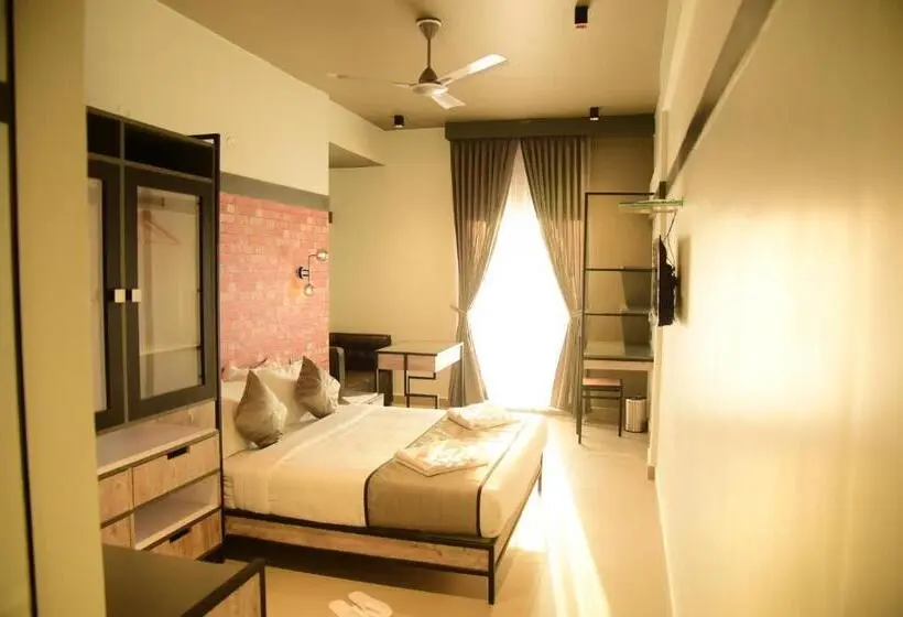 Premium Room City View, Super Townhouse Oak Mangalore