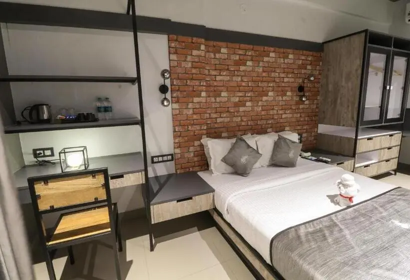 Premium Room City View, Super Townhouse Oak Mangalore