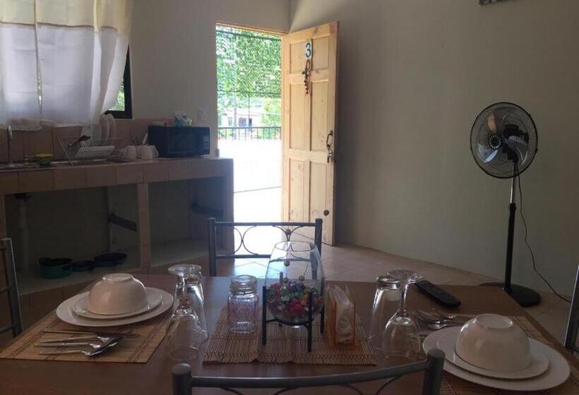 דירת חדר, Los Sueños Ryg 1