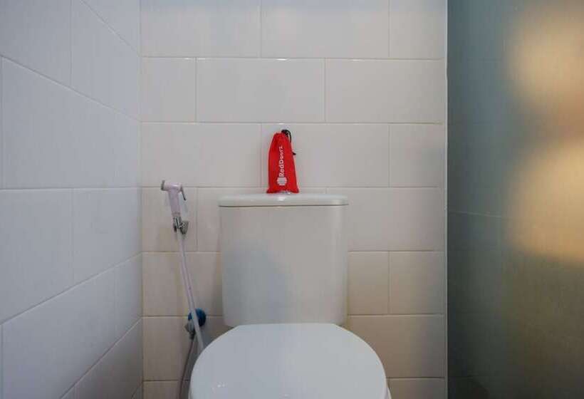 标准间, Reddoorz Syariah @ Jalan Sultan Agung Tegal